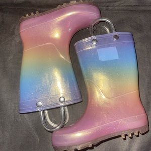 Cat and jack toddler size 7 rain boots